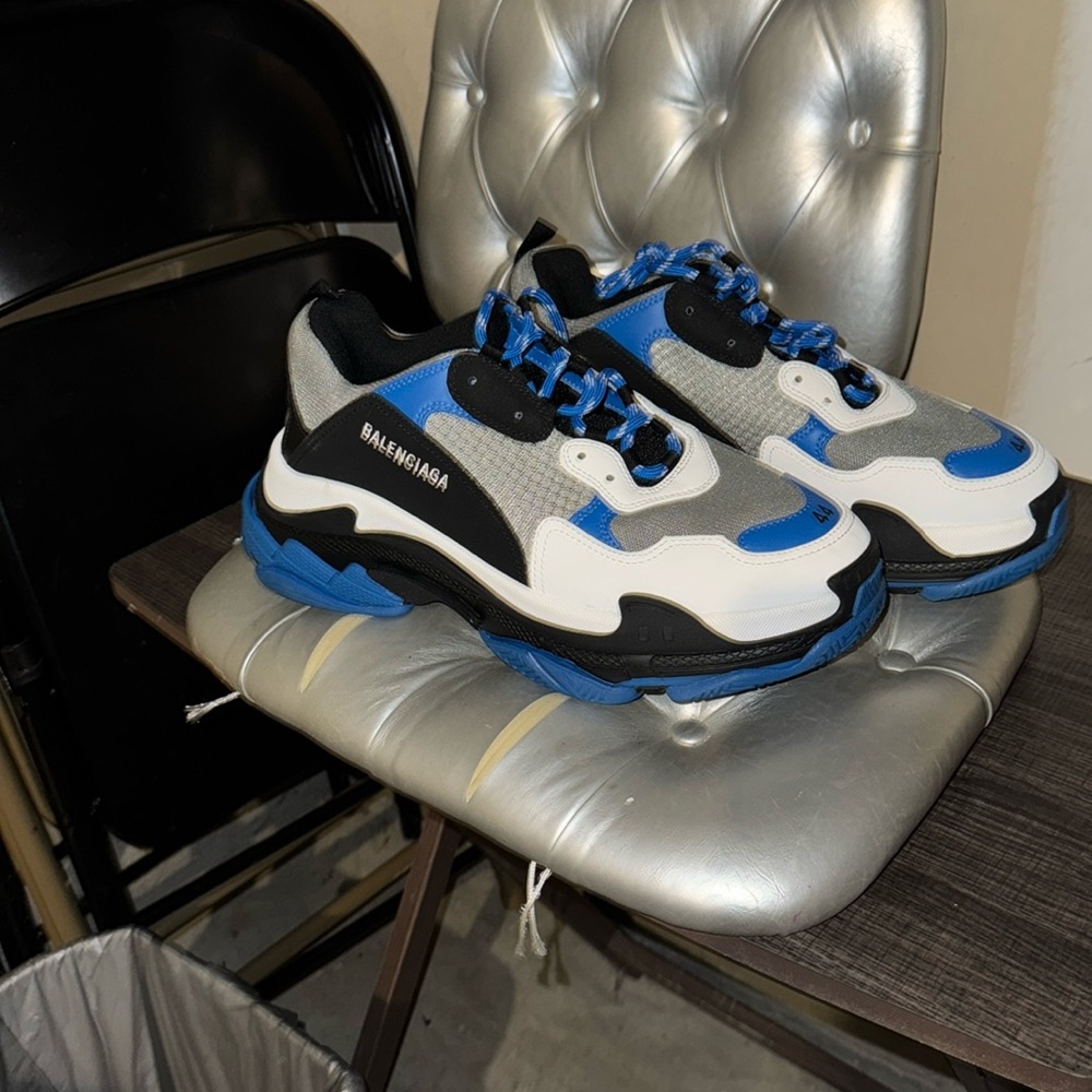 Balenciaga men’s shoes us size 11